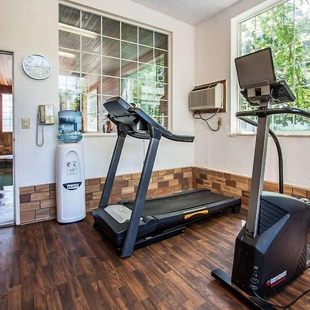 Comfort Suites Клакамас Экстерьер фото