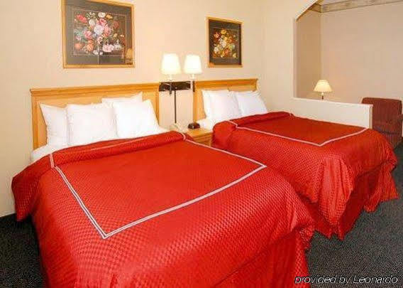 Comfort Suites Клакамас Экстерьер фото